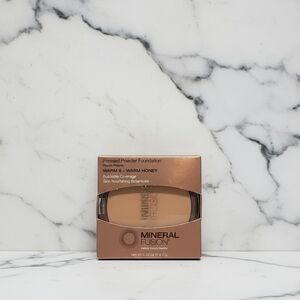 Mineral Fusion Warm Honey Pressed Powder